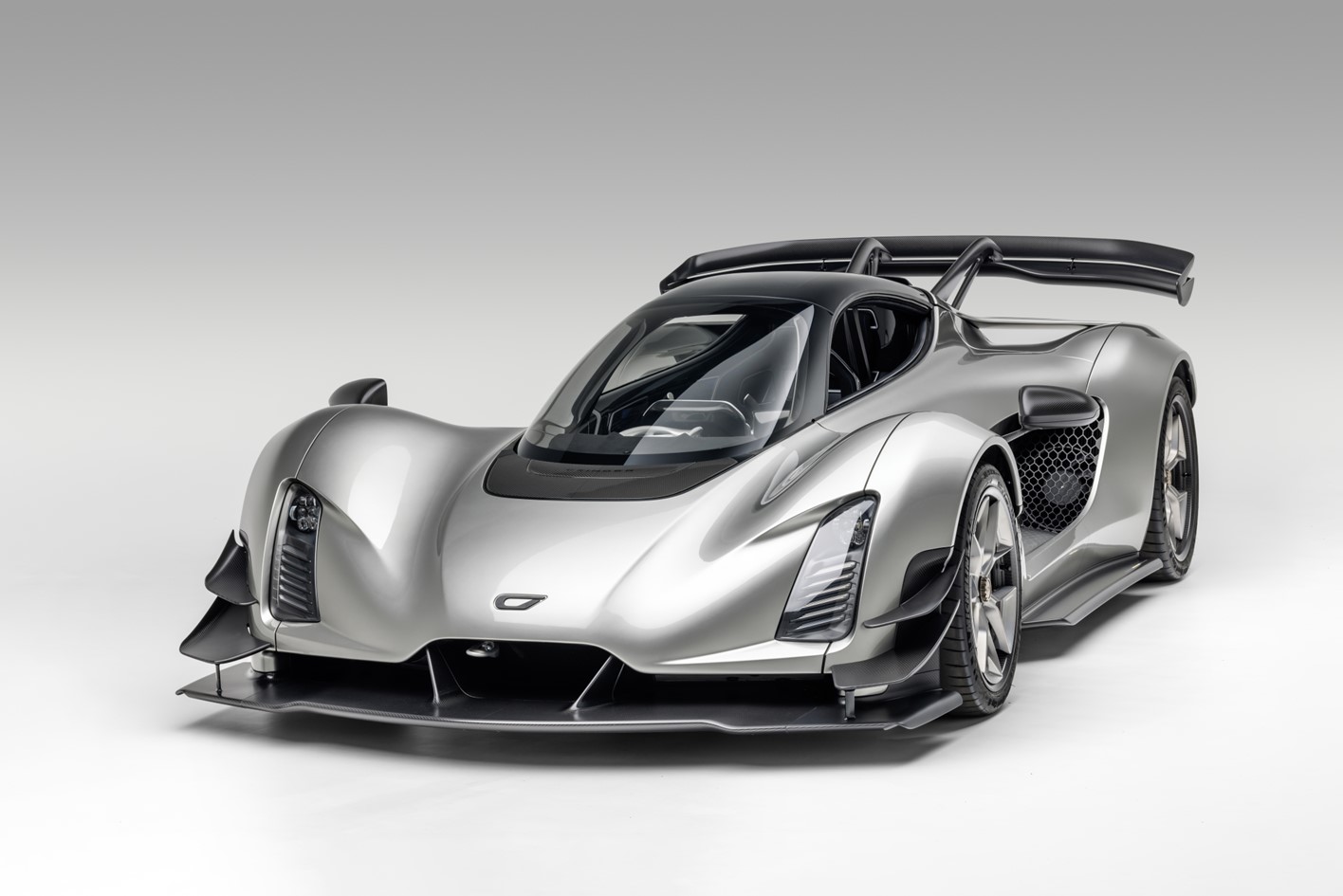 징거 21C(Czinger 21C) 하이퍼카 모델 사진.jpg