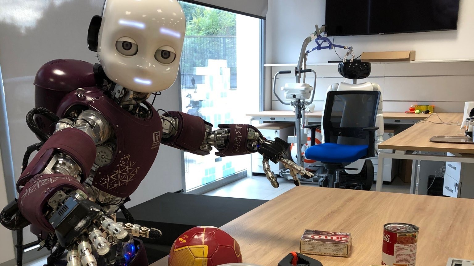 뉴로모픽 컴퓨팅 기반 신규 대화형 객체 학습 방법을 적용한 로봇.png