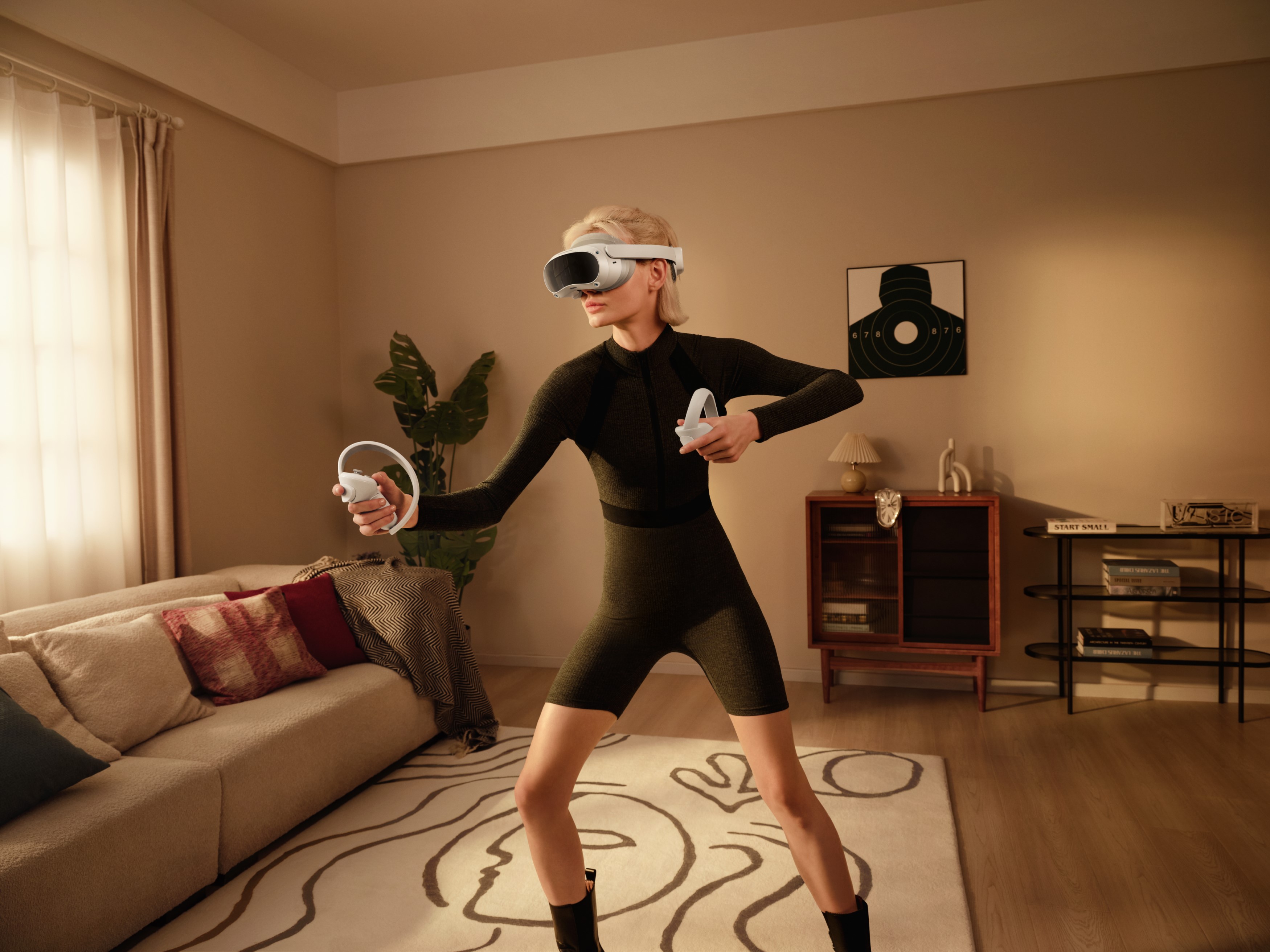 PICO 4 플레이 이미지.jpg