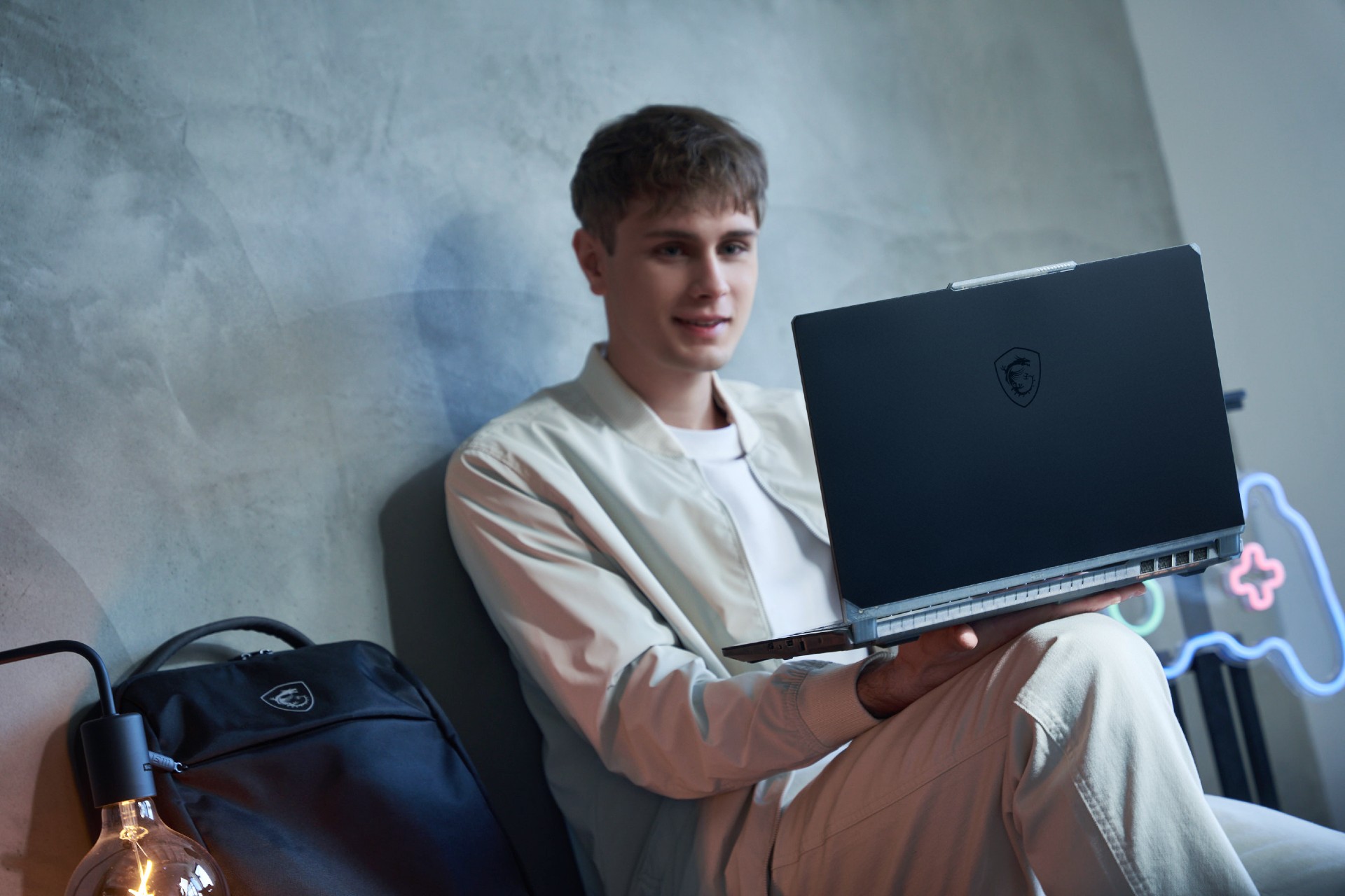 MSI 사이보그 15.jpg