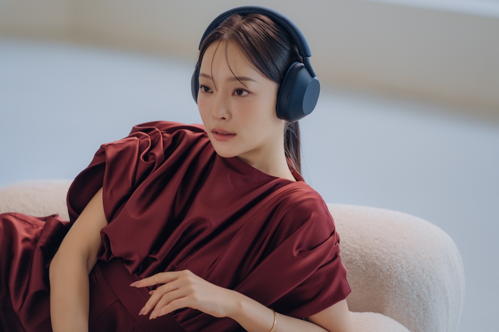 소니 WH-1000XM5 미드나잇 블루 (1).jpg