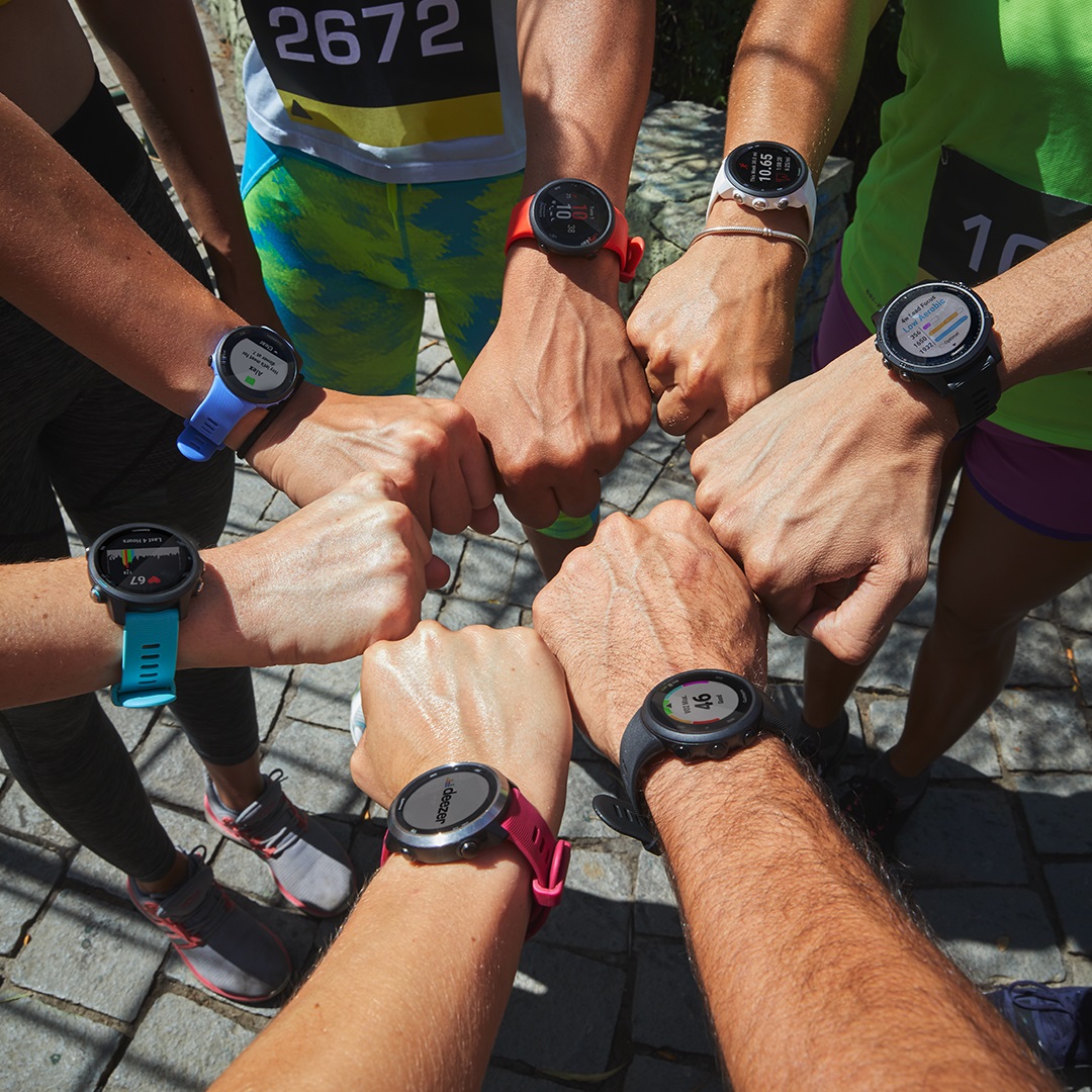 가민 스마트워치 연출컷.jpg