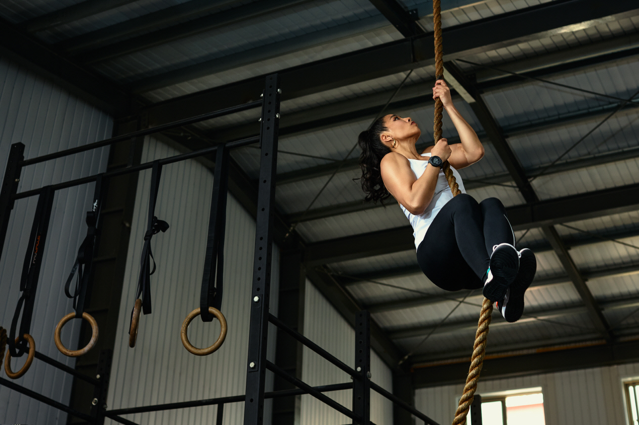 인스팅트 2 시리즈 모델컷.jpg