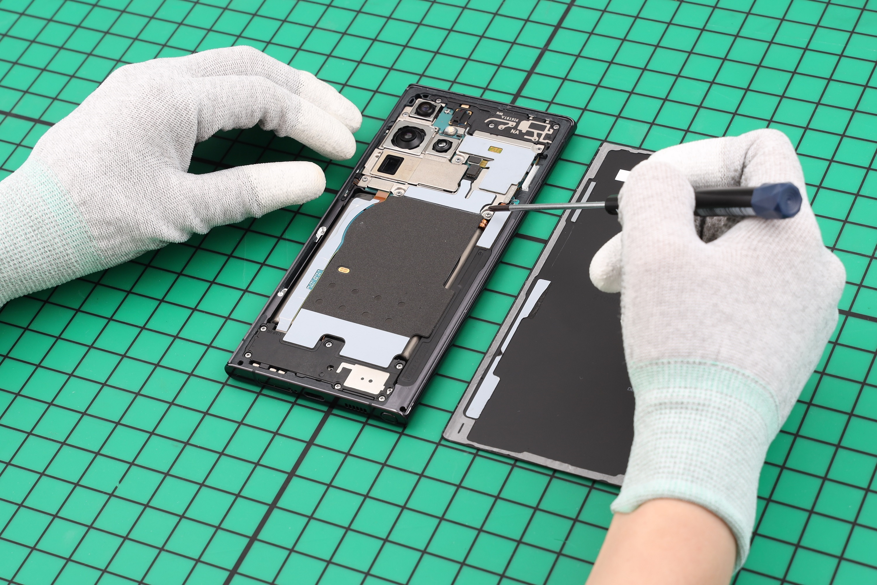 삼성전자, 갤럭시 ‘자가 수리 프로그램’ 유럽 9개국으로 확대.jpg