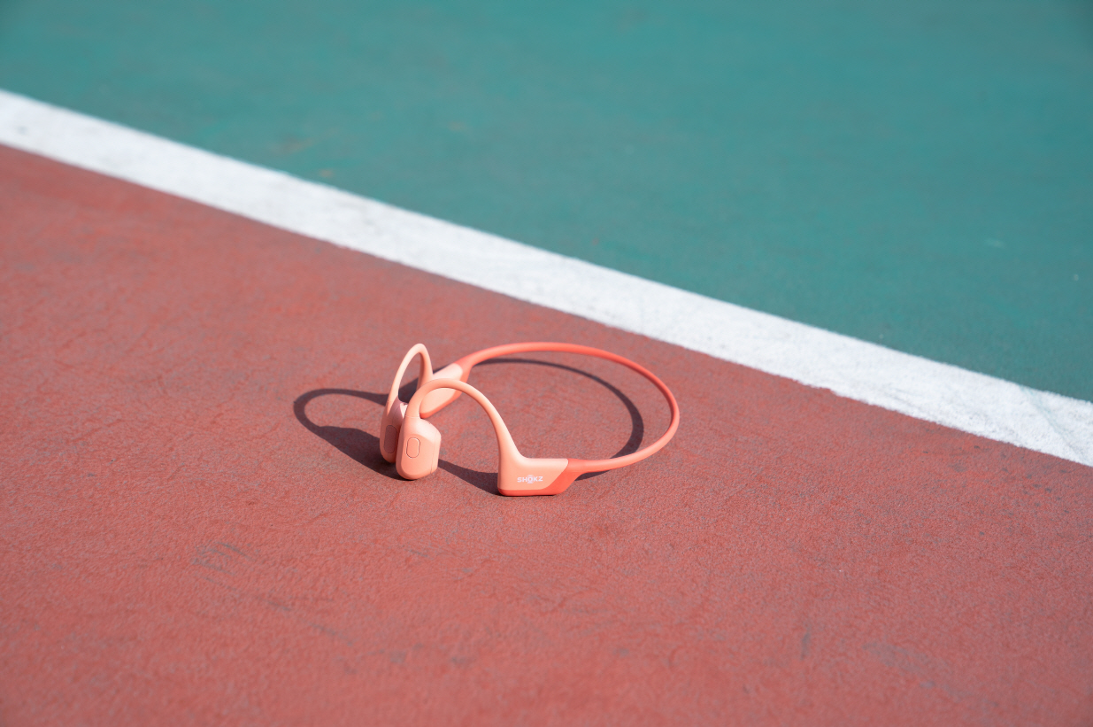 샥즈 오픈런 프로 연출컷.jpg