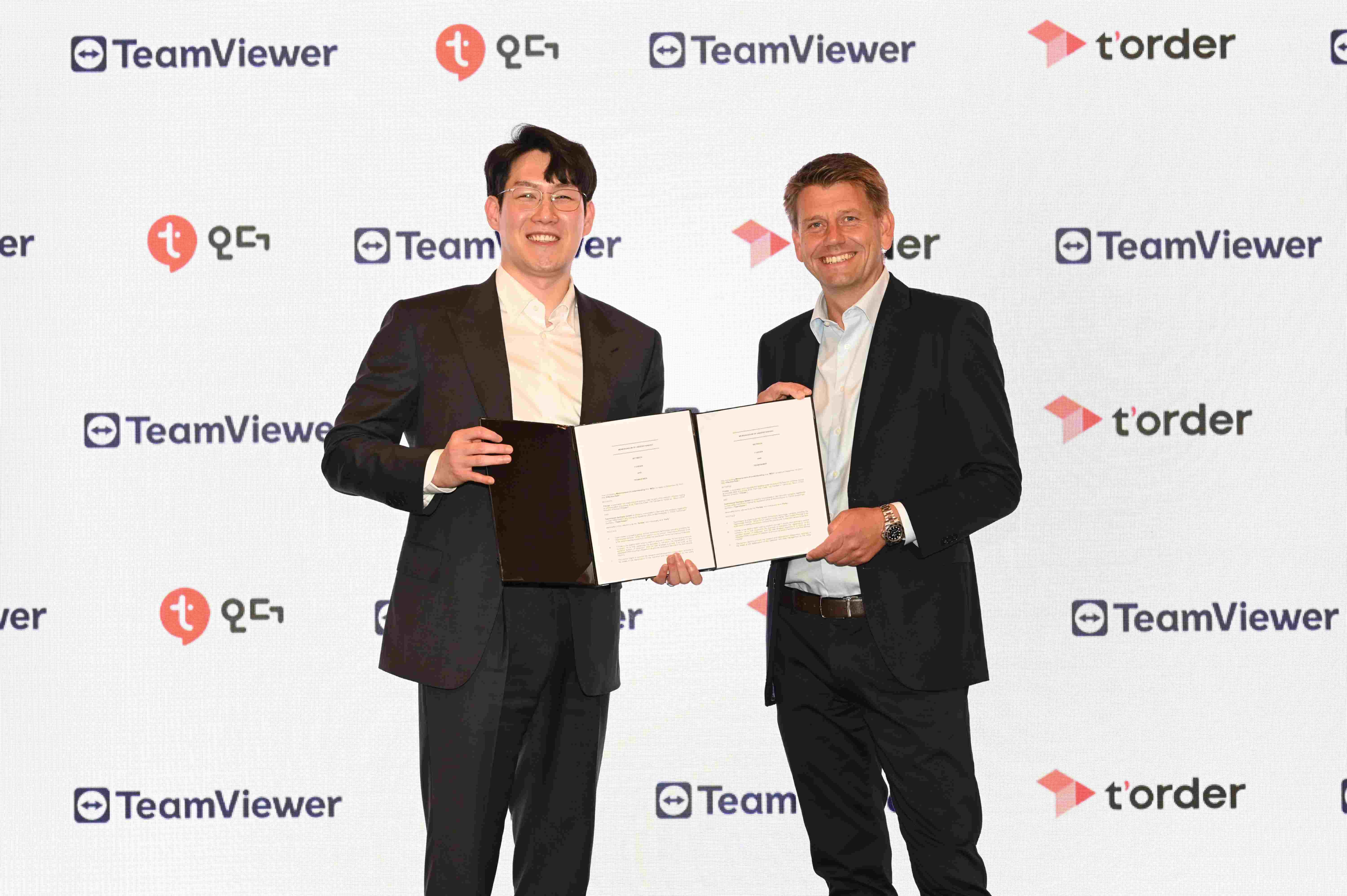 권성택 티오더 대표, 올리버 스테일(Oliver Steil) 팀뷰어 최고경영자(CEO).jpg