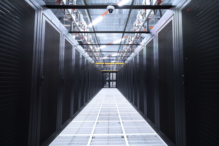 1000 디지털 리얼티, 카카오뱅크 AI센터 (2024.02.01).jpg