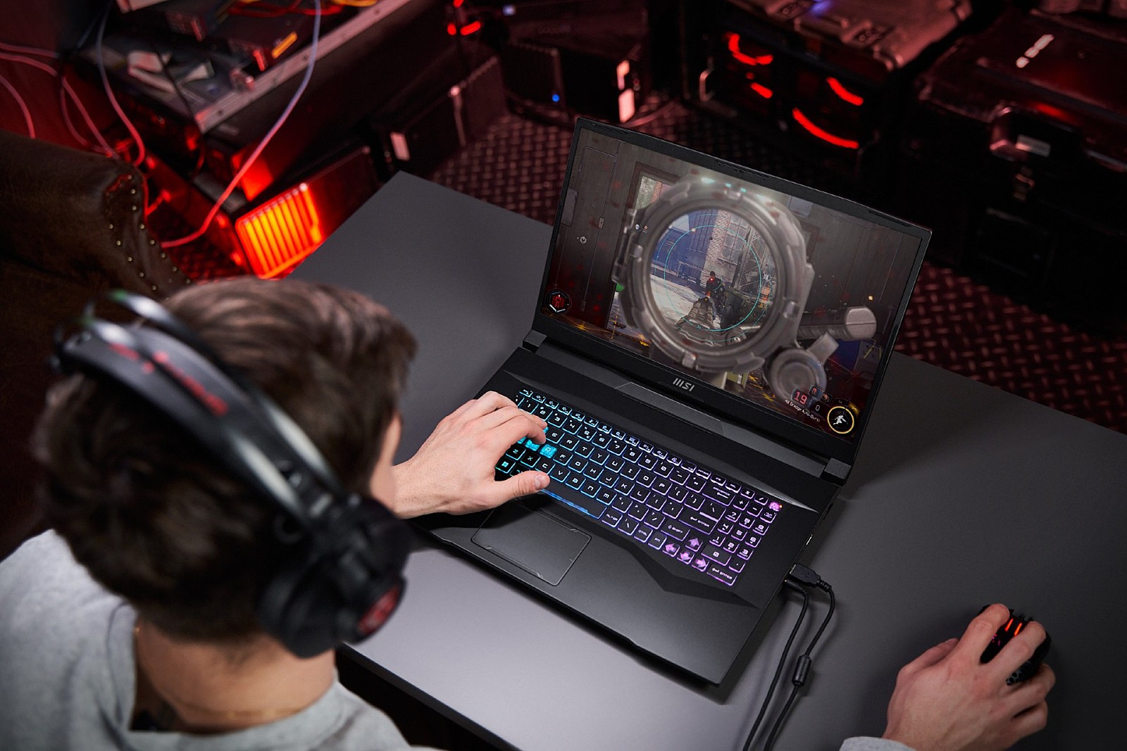 MSI Pulse 17 B13VGK-i9 QHD.jpg