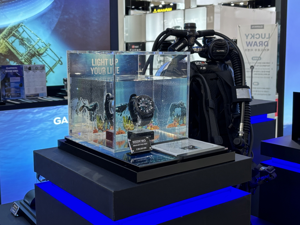 최신 다이빙 컴퓨터 디센트 Mk3i.jpg