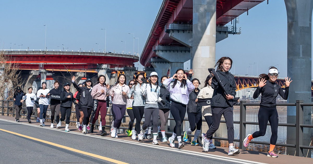 3월 가민 커뮤니티 데이 한강 러닝.jpg