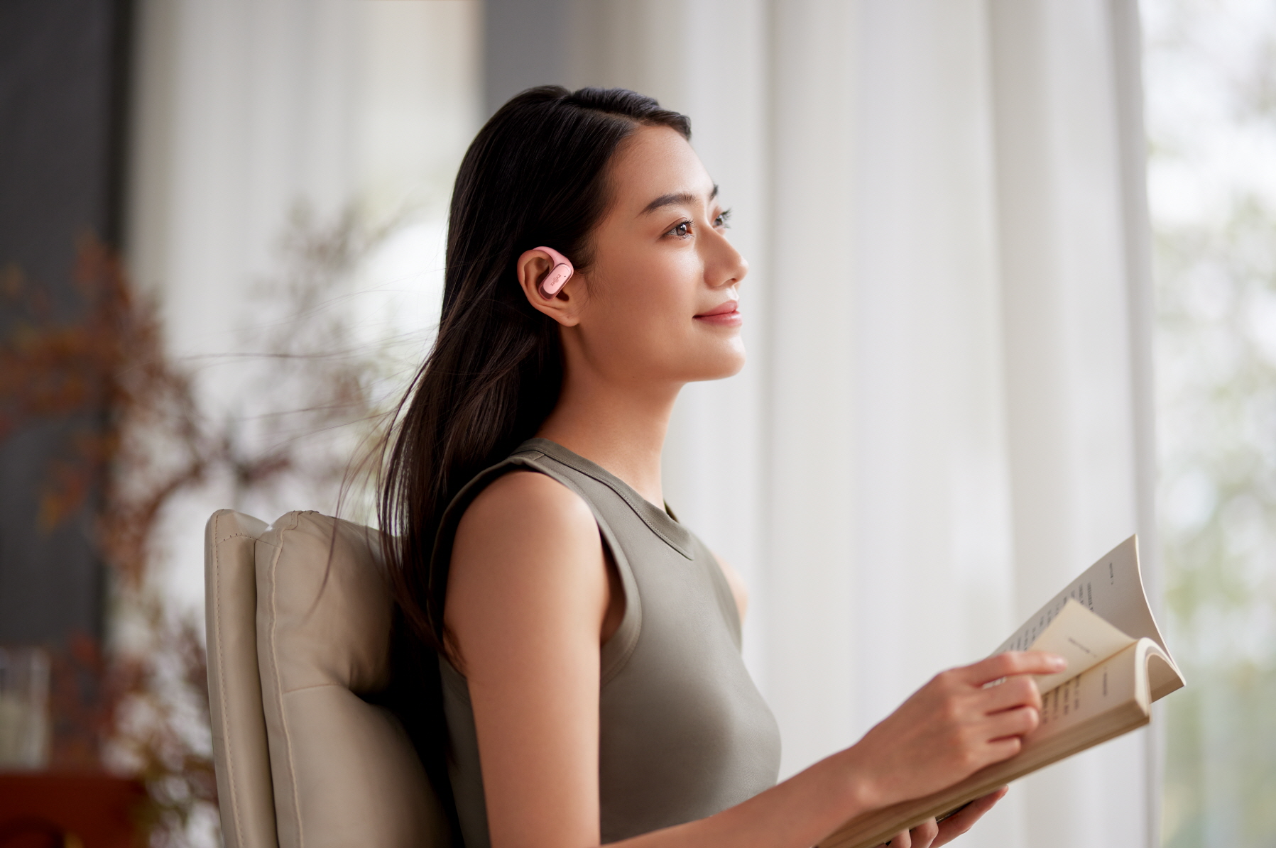 오픈핏 에어 라이프스타일컷.jpg