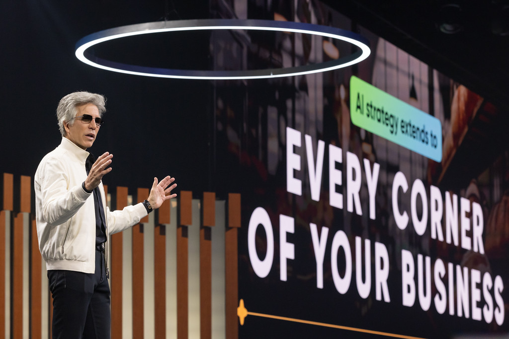 빌 맥더멋(Bill McDermott) 서비스나우 최고경영자(CEO).jpg