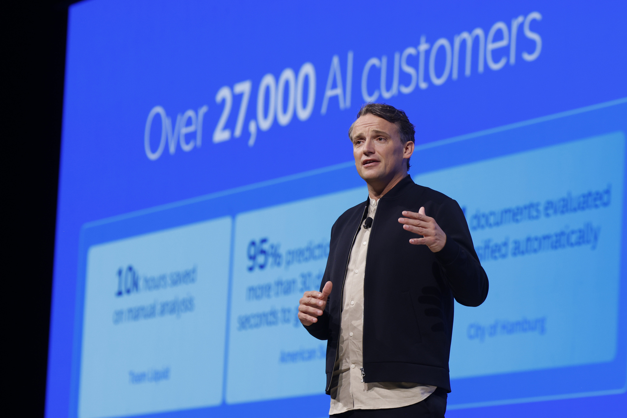 SAP 사파이어 2024서 기조연설 하는 크리스찬 클라인 SAP CEO.jpg