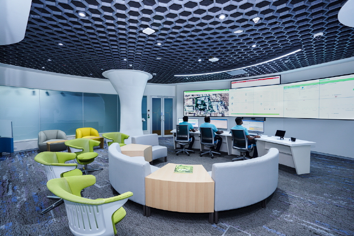 슈나이더 일렉트릭, 캡제미니(Capgemini)와 에너지 효율 최적화 솔루션 선보여.jpg