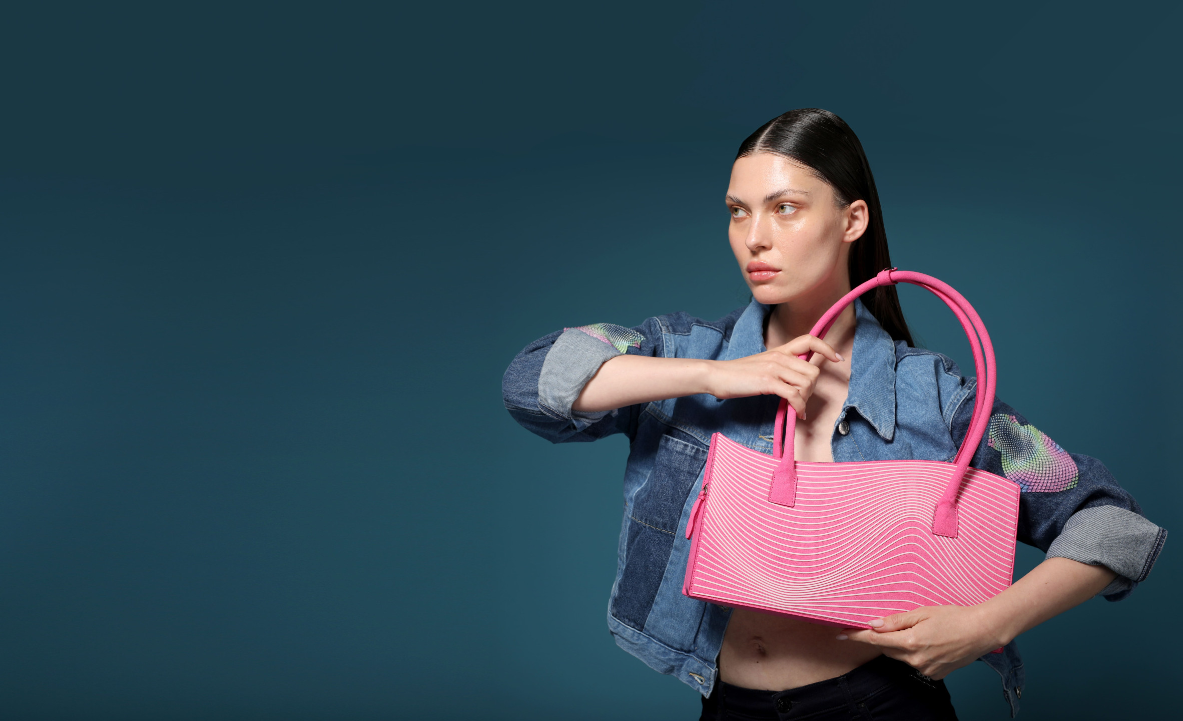 2K스트라타시스, ‘프리뷰 인 서울 2024’ 참가…“3D프린팅으로 완성하는 지속가능한 패션” (2) (2).jpg