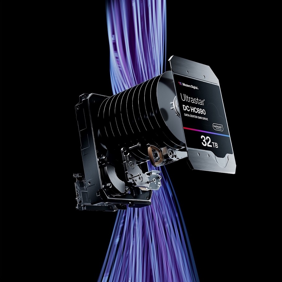 32TB 울트라스타 DC HC690 SMR HDD.jpg