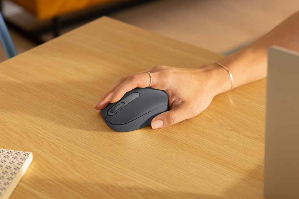로지텍, 초간편 블루투스 연결 지원하는 무선 블루투스 마우스 ‘M196’ 쿠팡에서 예약 판매 시작_1028 (2).png