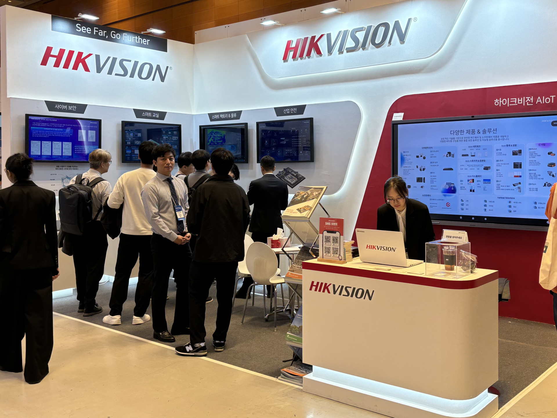 2K하이크비전_AIoT 국제전시회_부스 전경.jpg