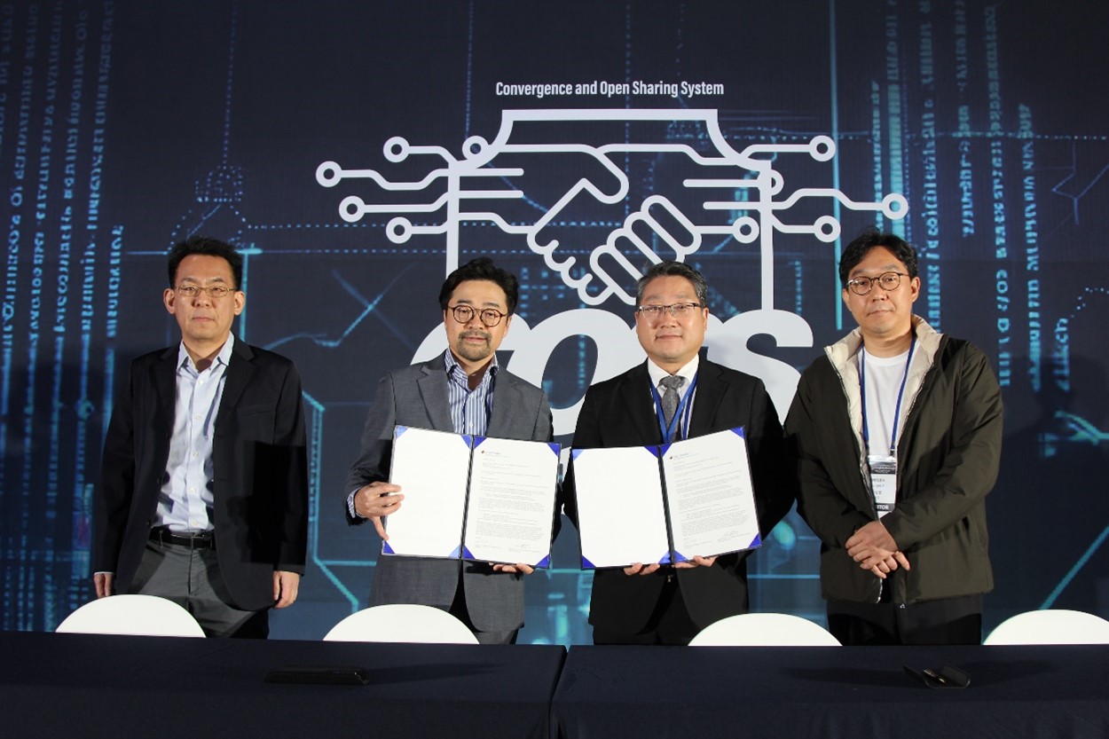 매스웍스코리아는 지난 20일 대구 엑스코에서 진행된 한국연구재단 주최 ‘2024 CO-SHOW’ 행사에서 첨단분야 혁신융합대학사업 미래자동차 컨소시엄과 협력을 발표했다.jpg