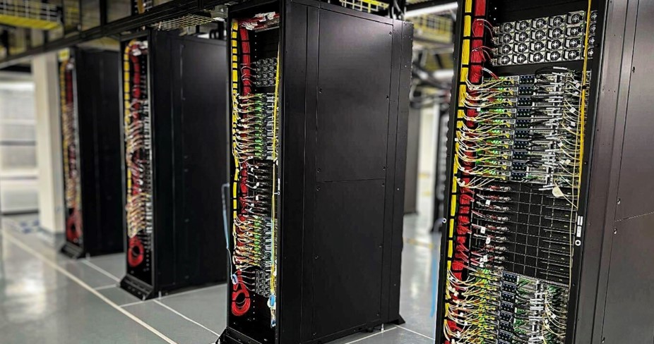 엔비디아, OCI에 블랙웰 GPU 지원…에이전틱 AI·추론 모델 혁신 가속화.jpg