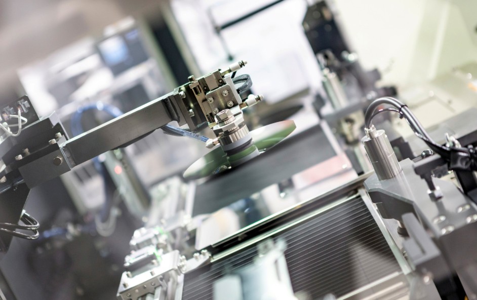 온세미, 스토니브룩대학교에 와이드 밴드갭 소재 연구 센터 설립.jpg