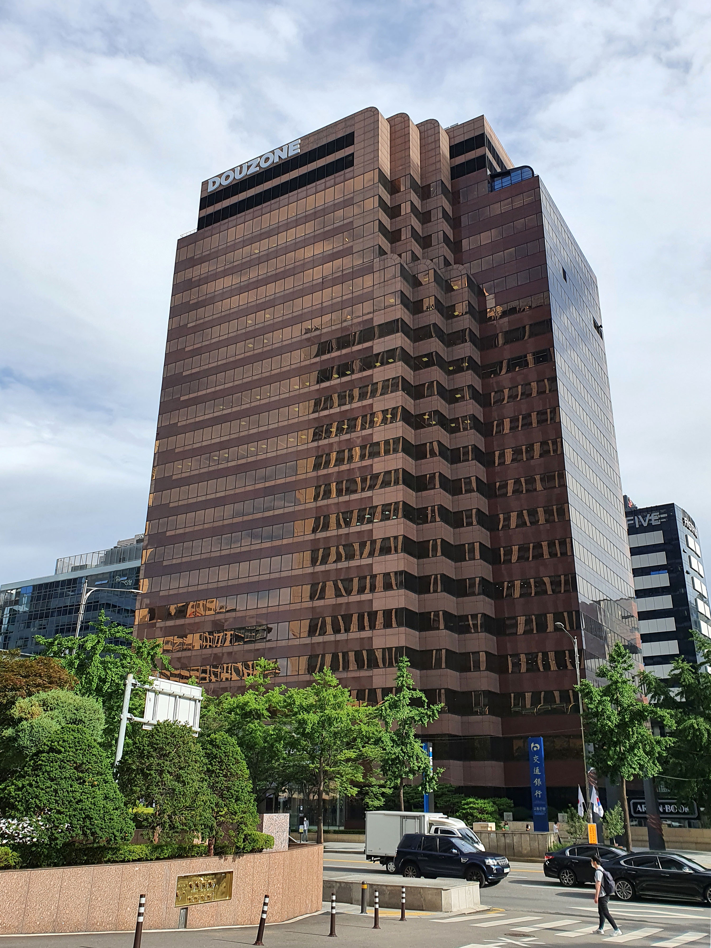 더존비즈온, 2분기 매출 1059억원·영업이익 252억원…“전년 대비 매출 6.5_, 영업이익 23.5_ 증가”.jpg