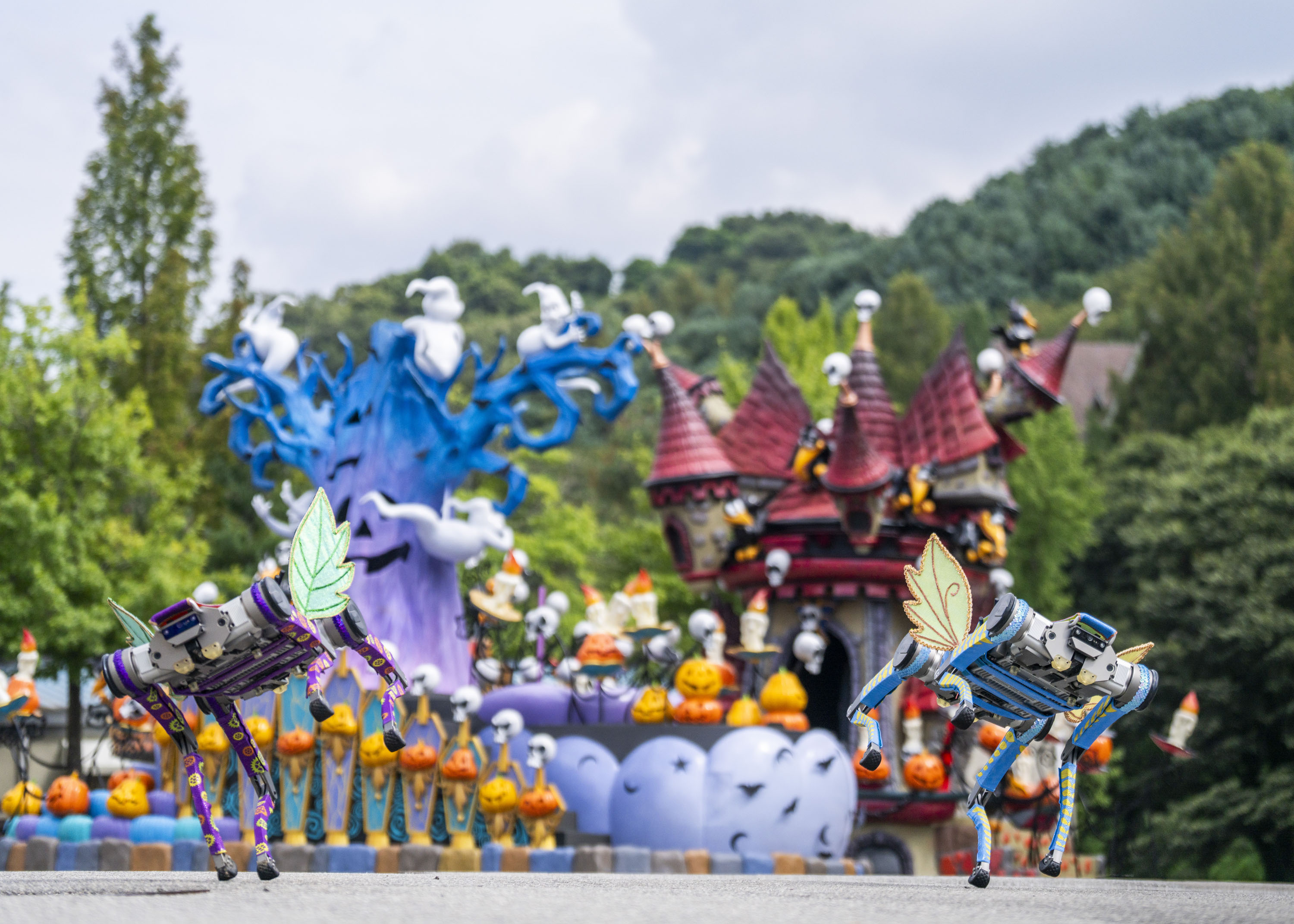 RBQ 에버랜드 퍼레이드 참가.jpg