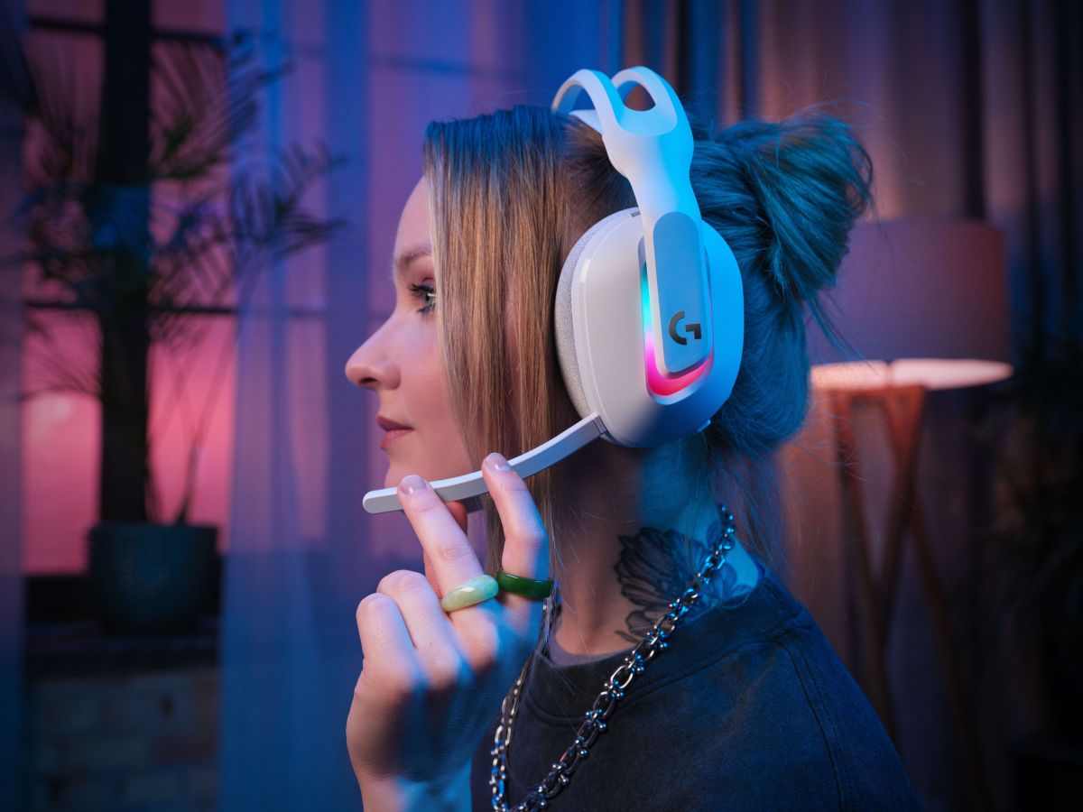 로지텍, ‘아스트로 A20 X’ 무선 게이밍 헤드셋.jpg