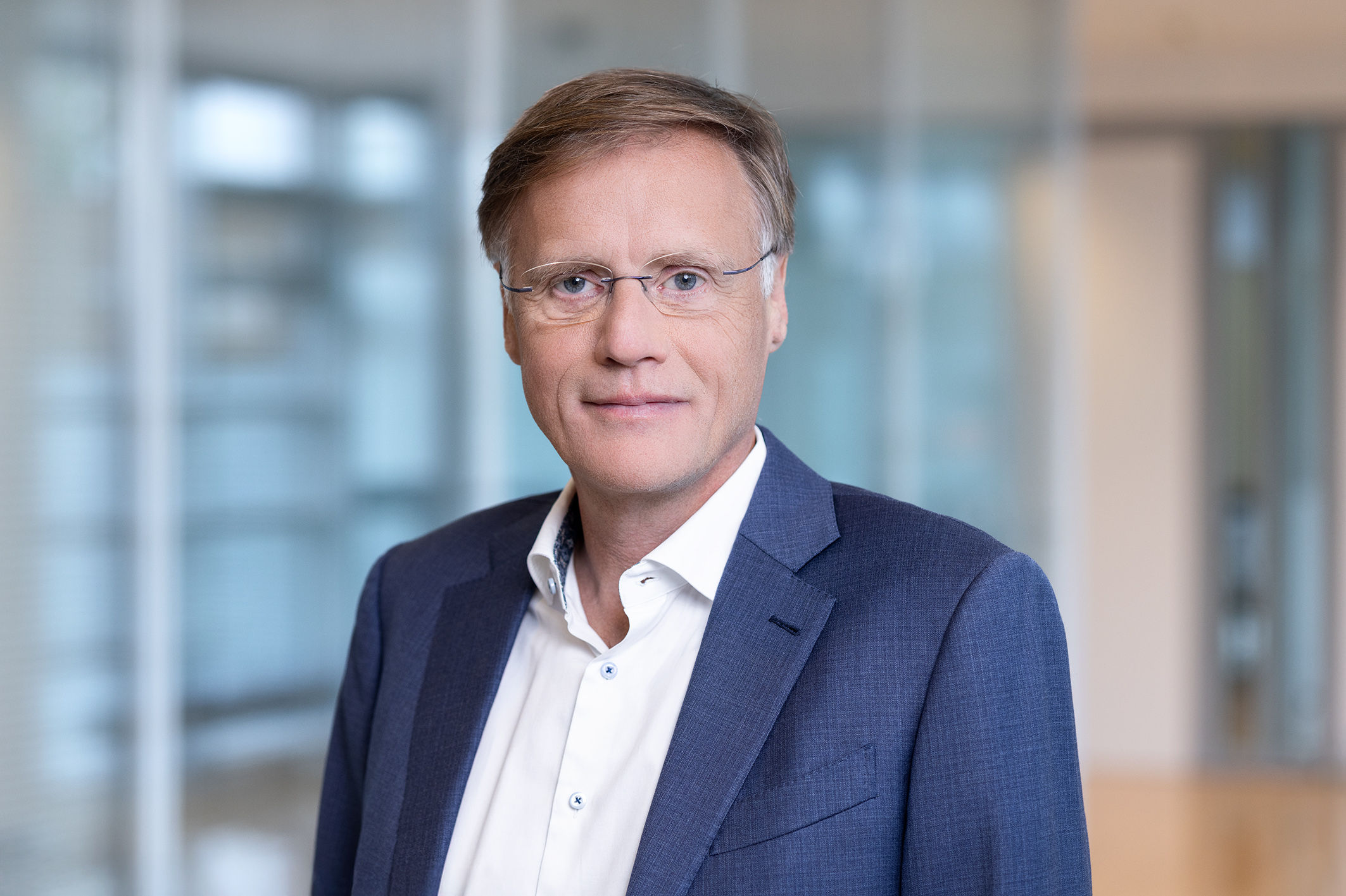 인피니언, ams OSRAM 비광학 아날로그·혼합신호 센서 인수.jpg