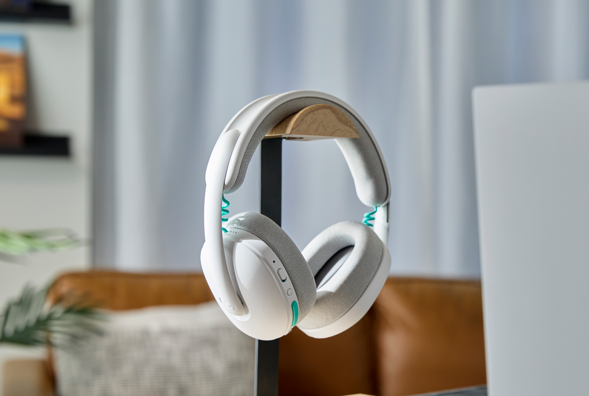 로지텍 ',G325', 무선 게이밍 헤드셋.png